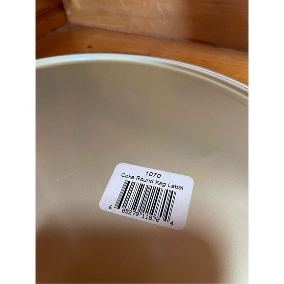 Retro Coca-Cola Tin Sign Keg Label - Picture 4 of 4